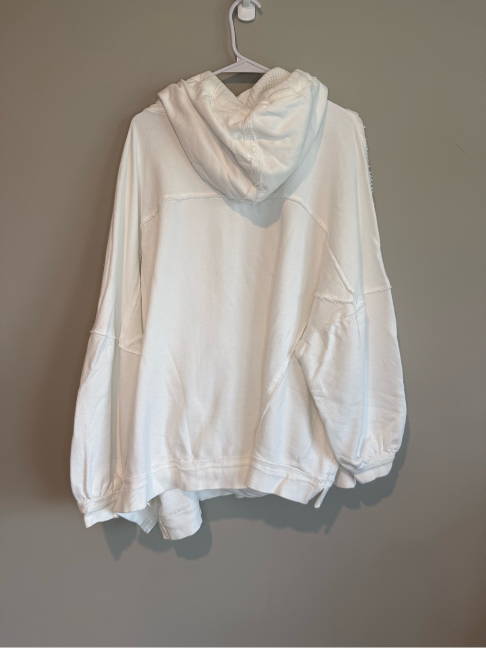 Free People We The Free. White Oversized Hoodie Size Medium - Picture 4 of 11